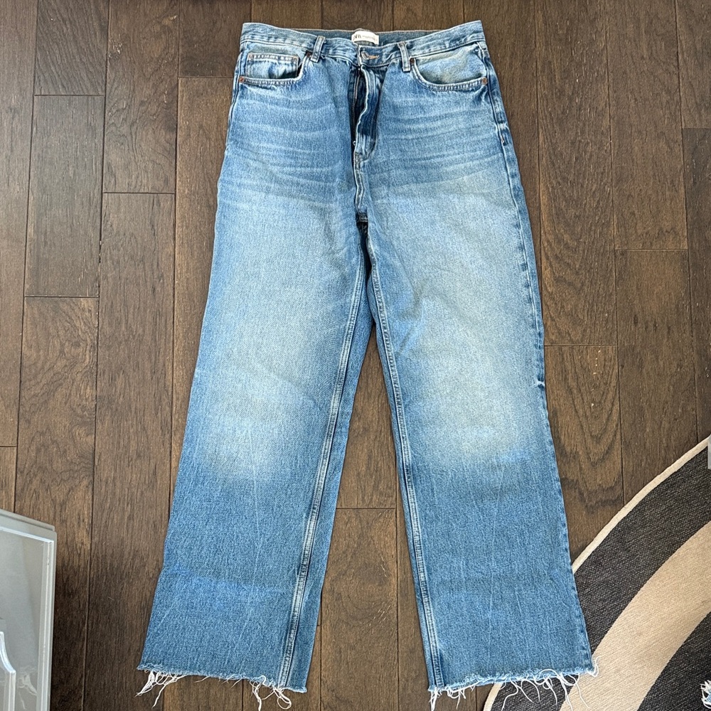 Zara Women's Light Blue Straight Leg Jeans